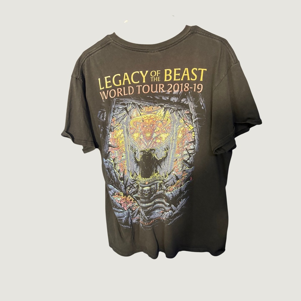 Iron Maiden Legacy of the Beast World Tour 2018-19 T-Shirt Mens Large Black - Picture 2 of 6